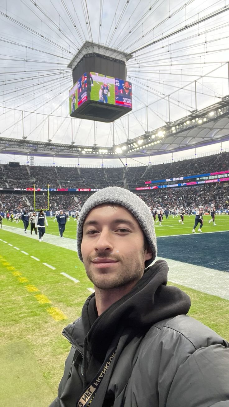 files/NFL_Frankfurt_Game_Sideline.jpg